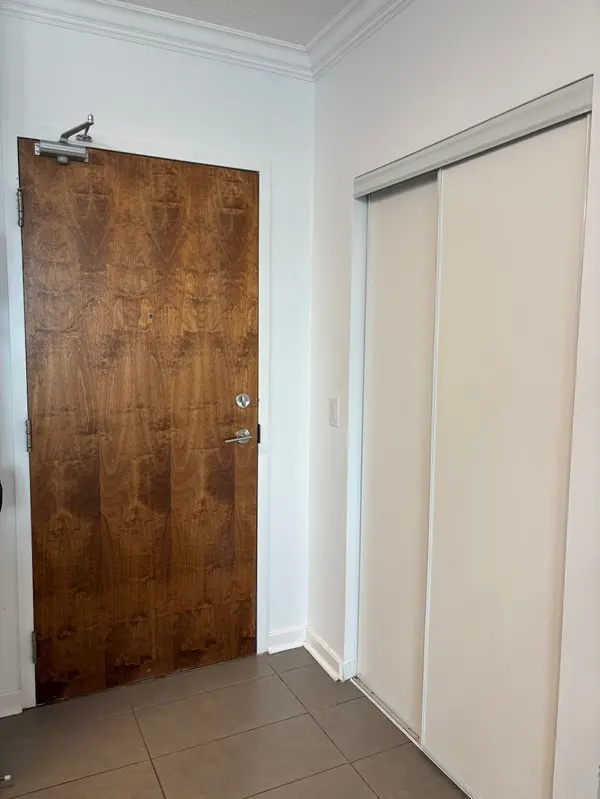 1235 Bayly ST #309, Pickering, ON L1W 1L7