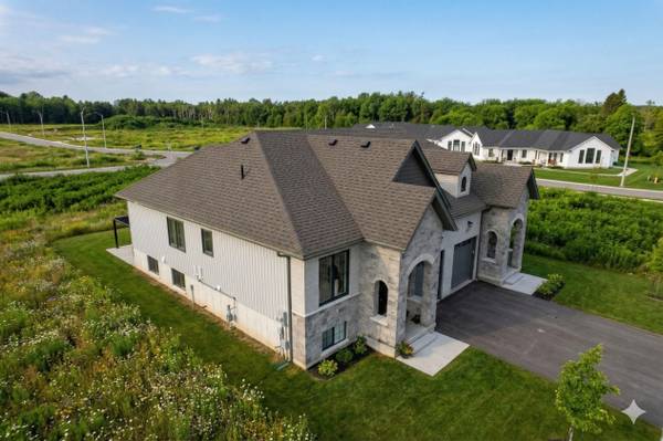 80 Cedar ST, Brighton, ON K0K 1H0