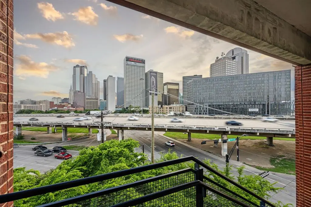 2502 Live Oak Street #332, Dallas, TX 75204