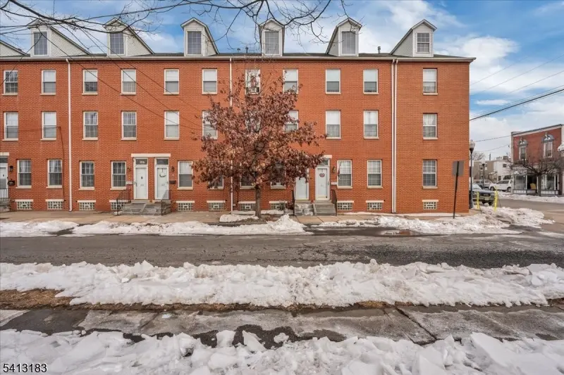 109 Hudson St, Gloucester City, NJ 08030