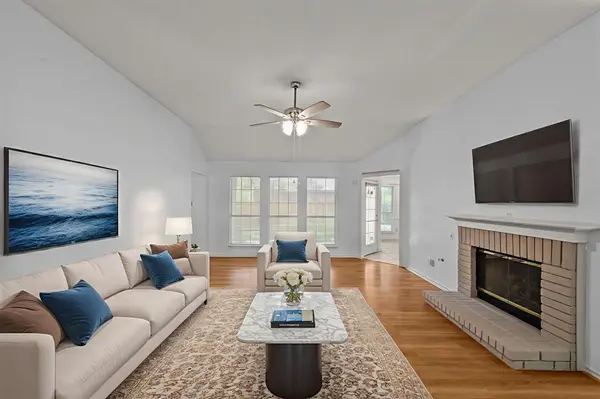 7501 Lake Arrowhead Drive, Fort Worth, TX 76137