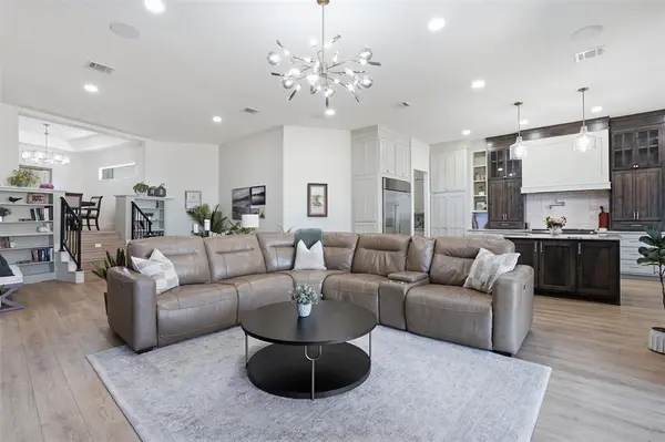 11754 North Court, Azle, TX 76020