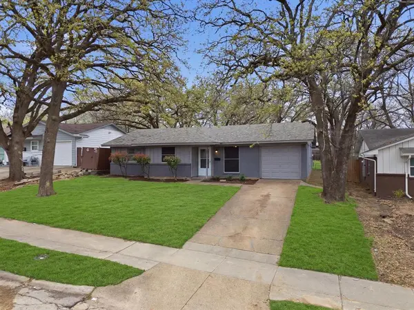 2429 Avis Street, Mesquite, TX 75149