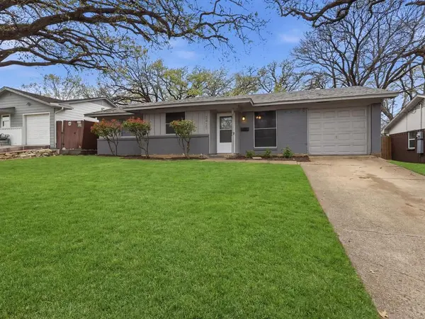 2429 Avis Street, Mesquite, TX 75149