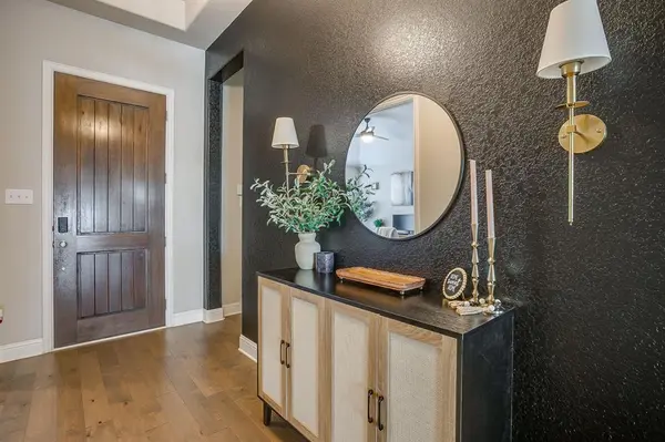 709 Waterford Way, Joshua, TX 76058