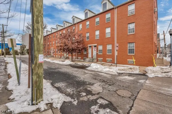 109 Hudson St, Gloucester City, NJ 08030