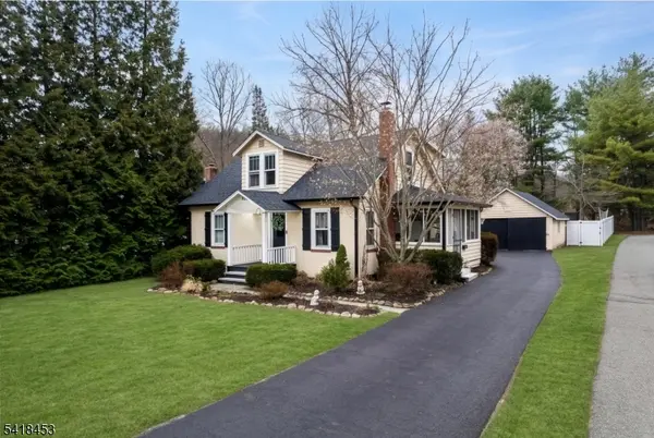 109 E Baldwin St, Hackettstown Town, NJ 07840