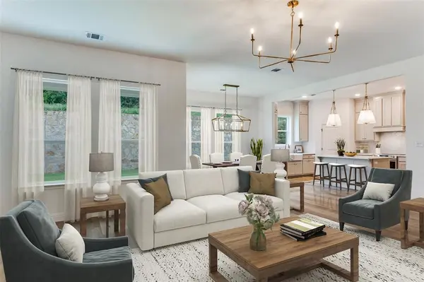 622 Sterling Drive, Benbrook, TX 76126