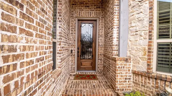 4017 Jasmine Fox Lane, Arlington, TX 76005