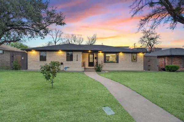 3228 Sharpview Lane, Dallas, TX 75228