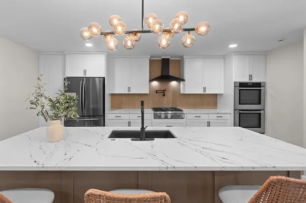 3228 Sharpview Lane, Dallas, TX 75228