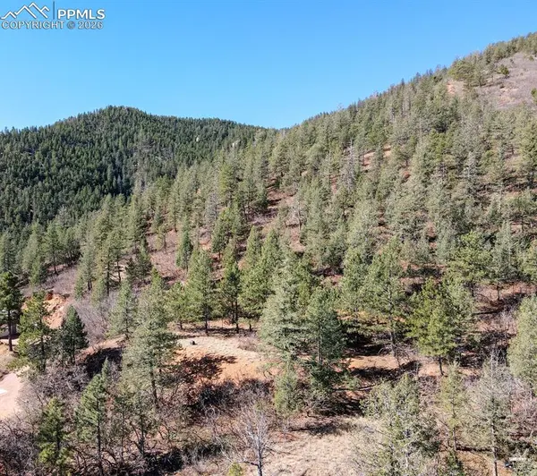 1296 Mica LN, Colorado Springs, CO 80906