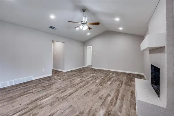 1600 Briar Run, Benbrook, TX 76126