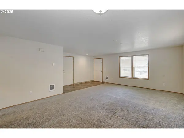 18716 SE 11TH ST, Vancouver, WA 98683