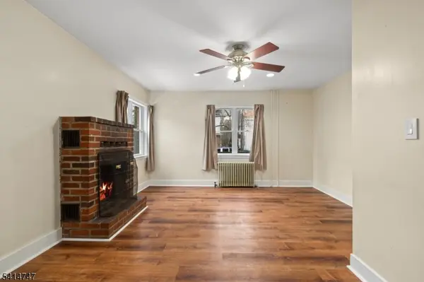 19 Adams St, Belvidere Twp., NJ 07823