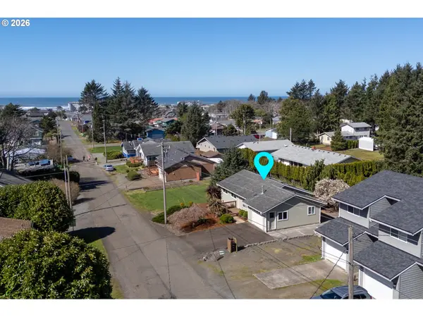 1233 Nehalem AVE, Rockaway Beach, OR 97136