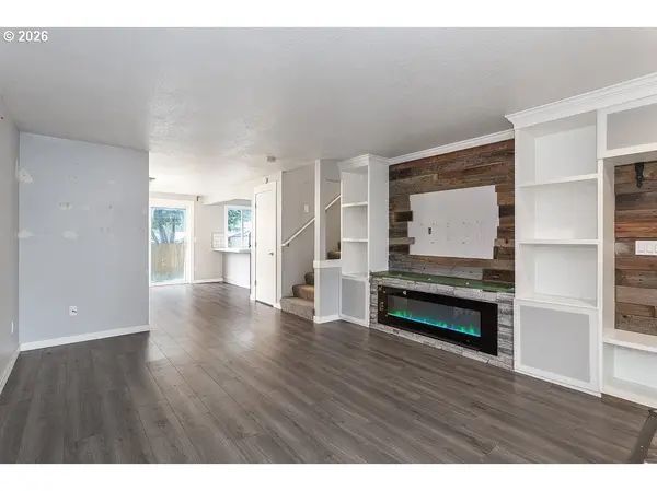 5405 NE 61ST CT, Vancouver, WA 98661