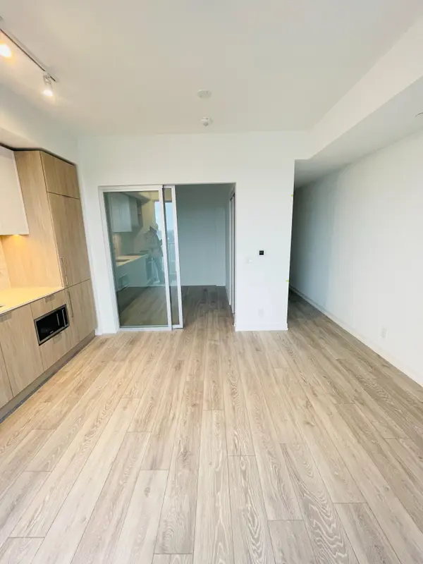 2020 Bathurst ST #1809, Toronto C03, ON M5P 0A6