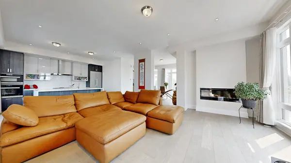 76 Ingersoll LN, Richmond Hill, ON L4E 1G9