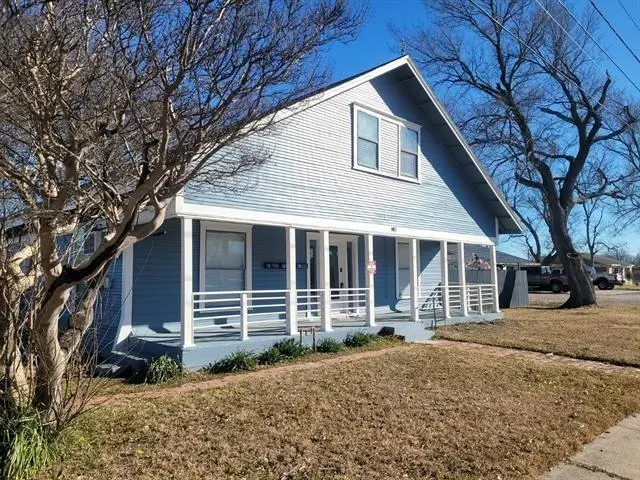 1103 E Moore Avenue #1, Terrell, TX 75160