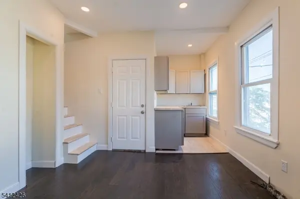 446 E 24Th St, Paterson City, NJ 07514