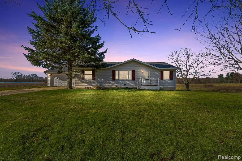 4830 Hurds Corner RD, Dayton Township, MI 48744