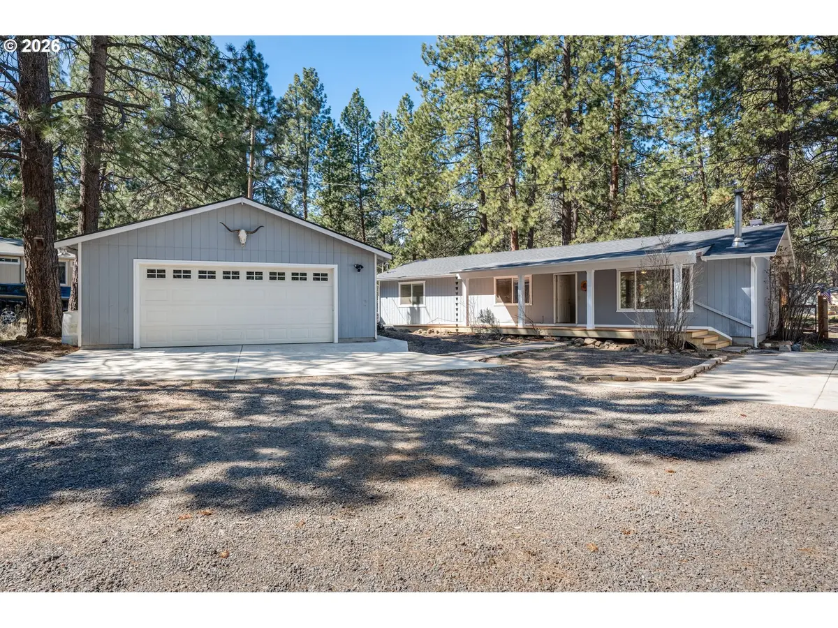 60091 HOPI RD, Bend, OR 97702