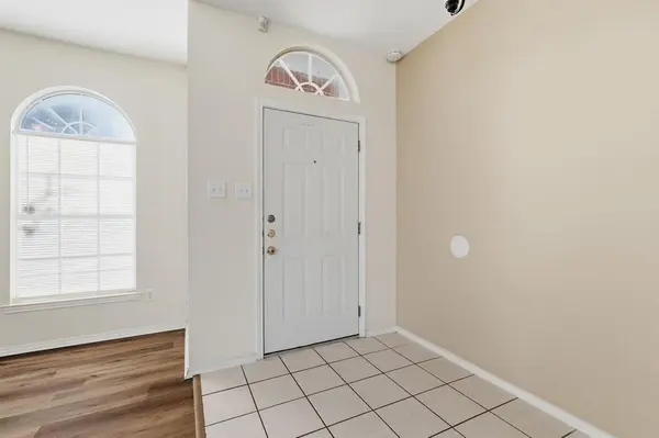 1048 Harriman Drive, Saginaw, TX 76131