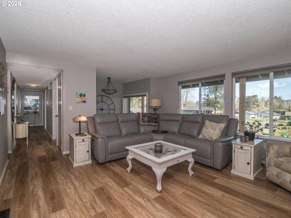 4031 SE KNARR CIR, Troutdale, OR 97060