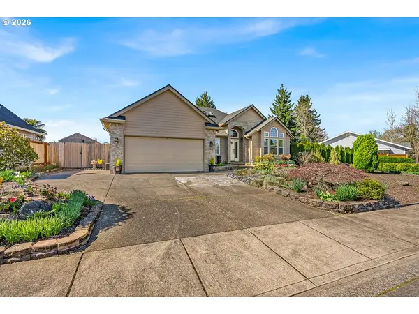 921 HERMANSON ST, Woodburn, OR 97071