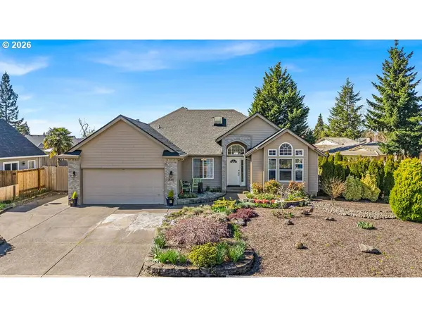 921 HERMANSON ST, Woodburn, OR 97071