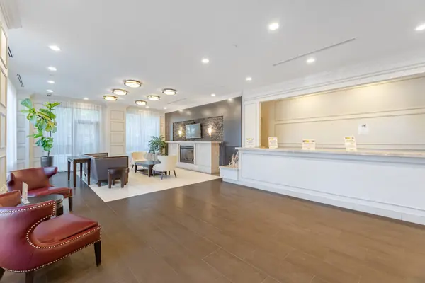 35 Saranac BLVD #Ph08, Toronto C04, ON M6A 2G4