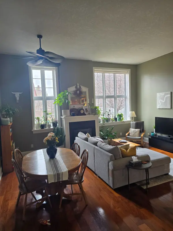 81 Broadway ST #105, Woodstock, ON N4S 3A1