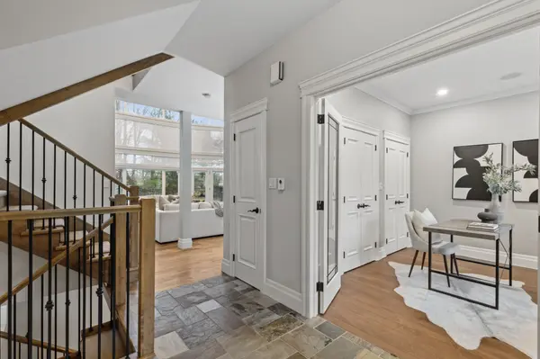 214 Russell ST E, Blue Mountains, ON N0H 2P0