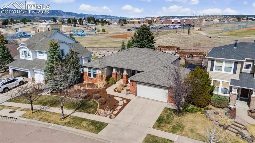 2890 Blackwood PL, Colorado Springs, CO 80920