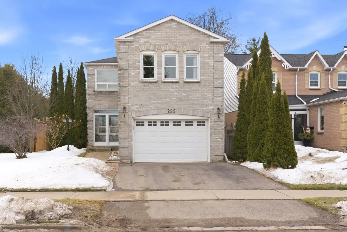 222 Sandringham DR, Clarington, ON L1E 2A2