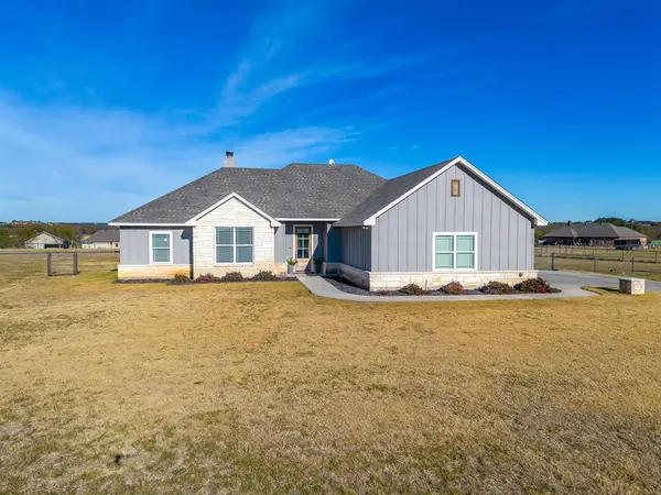 149 Kingston Lane, Brock, TX 76087