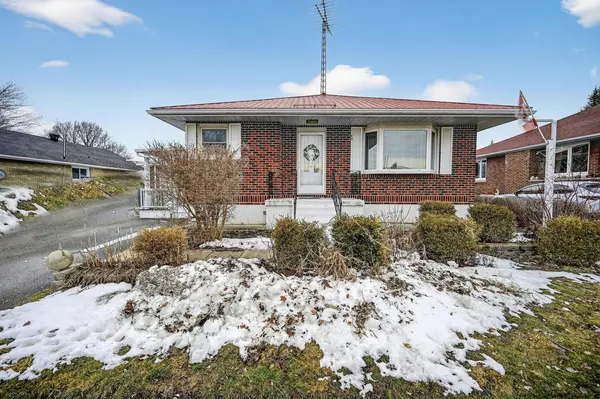 80 Sevenoaks AVE, Brockville, ON K6V 2V4