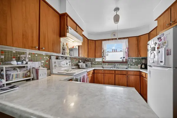 80 Sevenoaks AVE, Brockville, ON K6V 2V4