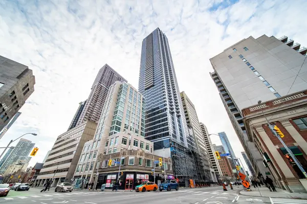 395 Bloor ST E #4602, Toronto C08, ON M4W 1H7