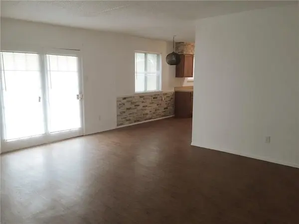 6840 Margaret Drive, Forest Hill, TX 76140