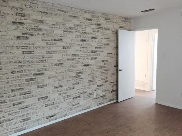 6840 Margaret Drive, Forest Hill, TX 76140