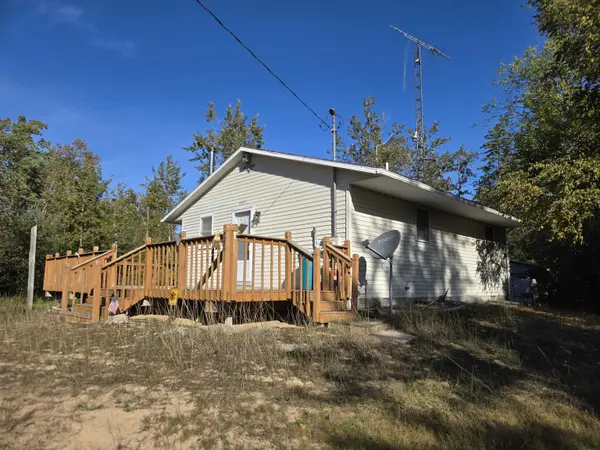 5971 E Point RD, Haynes Twp, MI 48740