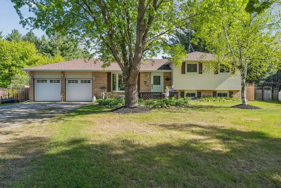 8245 Main ST, Adjala-tosorontio, ON L0M 1M0