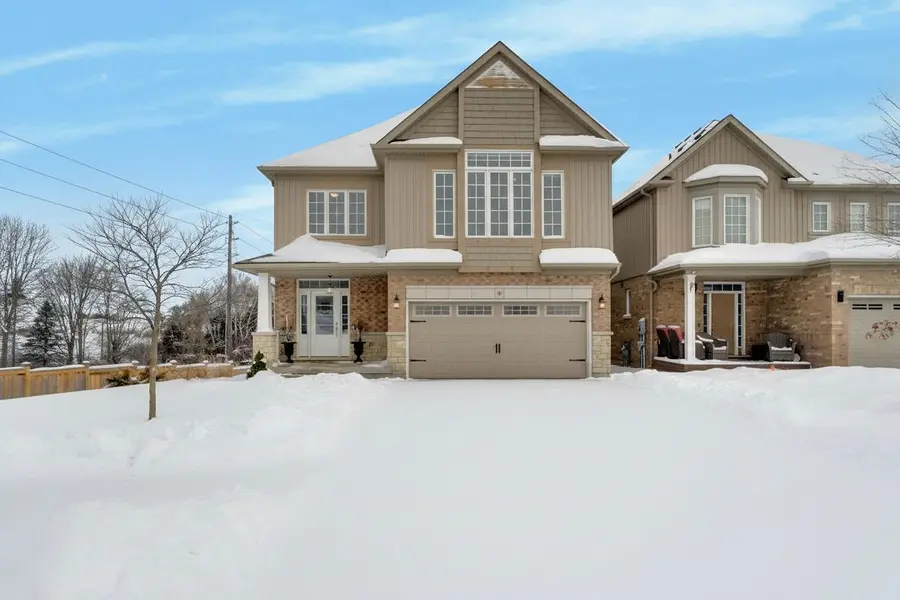 99 Creighton AVE, Guelph, ON N1E 0H8