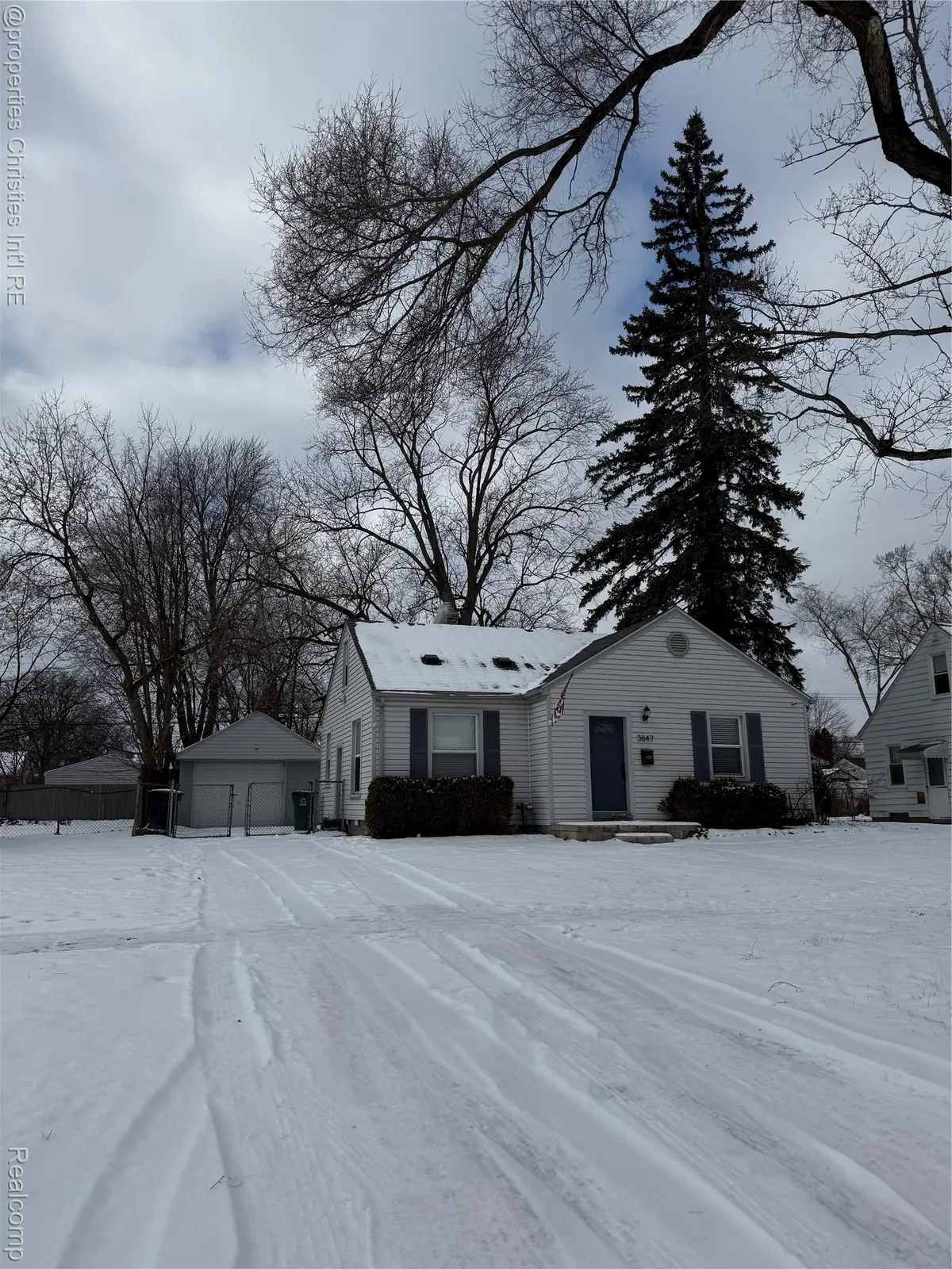 3847 ROBINA AVE, Berkleycity_oakland, MI 48072