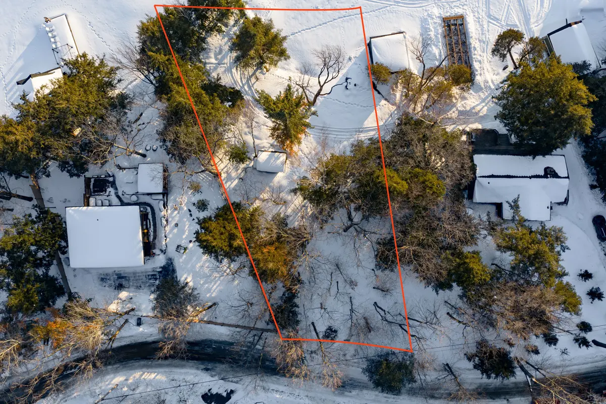 1054 Fair-Lee Park RD, Muskoka Lakes, ON P0B 1G0