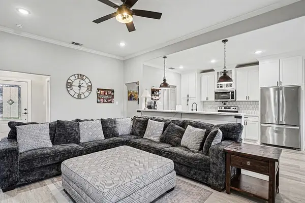 2313 Camryn Street, Mabank, TX 75147