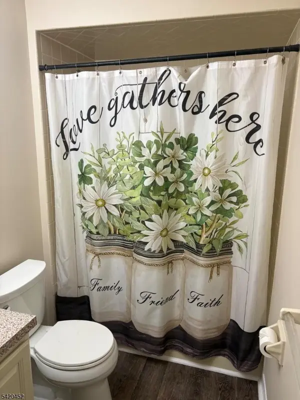 3 Port Royal Dr #5, Vernon Twp., NJ 07462