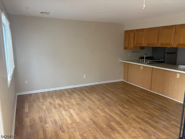 3 Port Royal Dr #5, Vernon Twp., NJ 07462